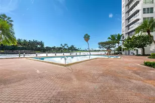 9102 W Bay Harbor Dr, Bay Harbor Islands, FL 33154 - Photo 41