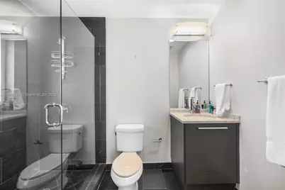 900 Biscayne Blvd #2401, Miami, FL 33132 - Photo 21