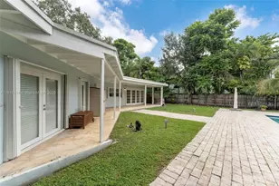 8318 SW 131st St, Pinecrest, FL 33156 - Photo 19