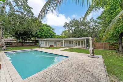 8318 SW 131st St, Pinecrest, FL 33156 - Photo 17