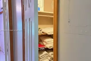 32 Bedford B, West Palm Beach, FL 33417 - Photo 9