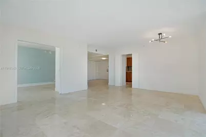 5101 Collins Ave #14K, Miami Beach, FL 33140 - Photo 11