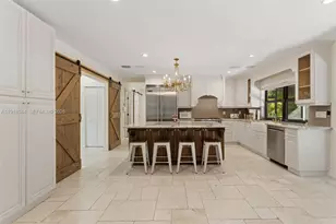 9890 SW 138th St, Miami, FL 33176 - Photo 5