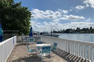 1455 N Treasure Dr, North Bay Village, FL 33141 - Photo 25