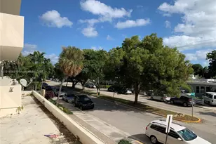 1455 N Treasure Dr, North Bay Village, FL 33141 - Photo 17