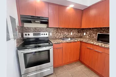 65 NE 59th St #3, Miami, FL 33137 - Photo 3