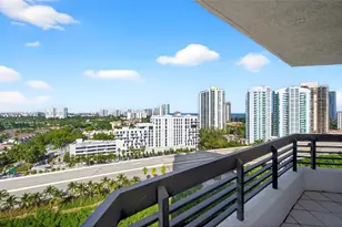 3500 Mystic Pointe Dr, Aventura, FL 33180 - Photo 25