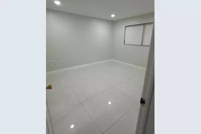 2461 SW 82nd Ave #105, Davie, FL 33324 - Photo 9
