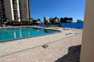 20335 W Country Club Dr, Aventura, FL 33180 - Photo 31