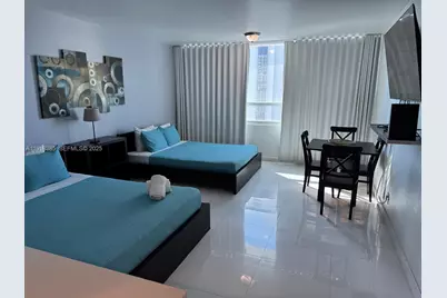 5445 Collins Ave #915, Miami Beach, FL 33140 - Photo 3