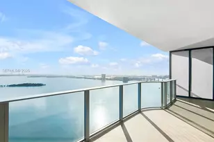 700 NE 24th St, Miami, FL 33137 - Photo 3