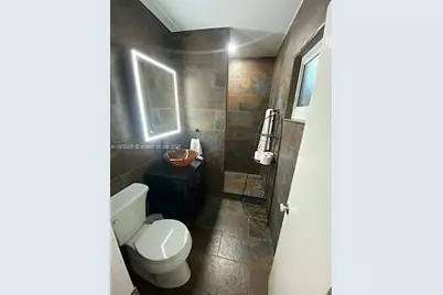 915 Nautilus Isle #0, Dania Beach, FL 33004 - Photo 5
