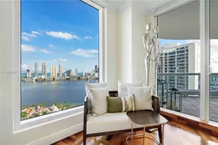 6000 Island Blvd, Aventura, FL 33160 - Photo 11