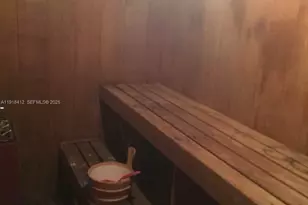 [Address not provided], Hallandale Beach, FL 33009 - Photo 17