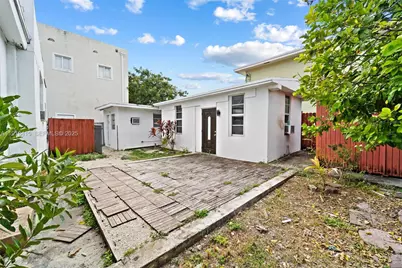 634 SW 10th Ave, Miami, FL 33130 - Photo 5