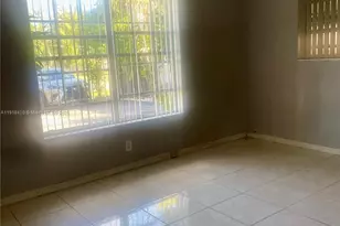 6510 Garfield St, Hollywood, FL 33024 - Photo 9