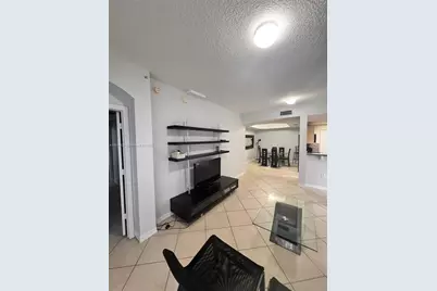 6340 NW 114th Ave #101, Doral, FL 33178 - Photo 3