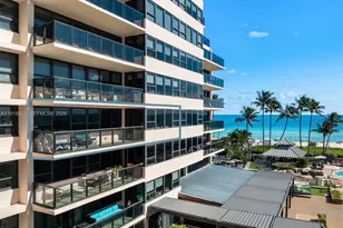 5225 Collins Ave, Miami Beach, FL 33140 - Photo 19
