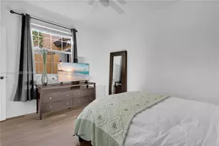 1516 SW 147th Ave, Pembroke Pines, FL 33027 - Photo 25