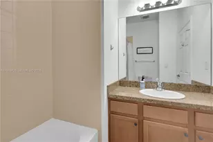 1516 SW 147th Ave, Pembroke Pines, FL 33027 - Photo 19