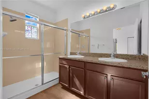 1516 SW 147th Ave, Pembroke Pines, FL 33027 - Photo 23