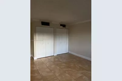 6950 Miami Gardens Dr #2-312A, Hialeah, FL 33015 - Photo 7
