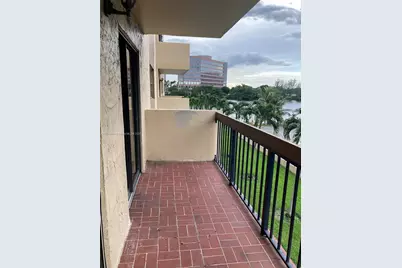 5249 NW 7th St #217, Miami, FL 33126 - Photo 19