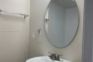 5249 NW 7th St, Miami, FL 33126 - Photo 9