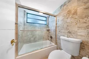 2841 NE 163rd St, North Miami Beach, FL 33160 - Photo 15