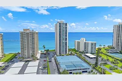 5420 N Ocean Dr #305, Singer Island, FL 33404 - Photo 3