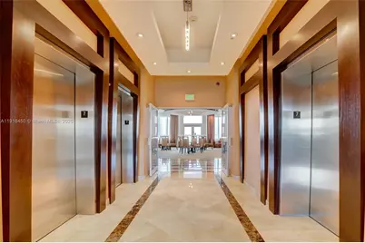 315 NE 3rd Ave #902, Fort Lauderdale, FL 33301 - Photo 19