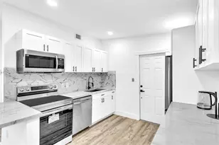 14120 NW 5th Ave, North Miami, FL 33168 - Photo 9