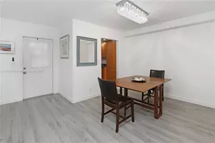 580 Egret Dr, Hallandale Beach, FL 33009 - Photo 7