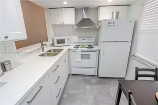 9150 Lime Bay Blvd, Tamarac, FL 33321 - Photo 9