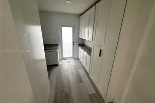 1308 NW 13th Ct, Fort Lauderdale, FL 33311 - Photo 11