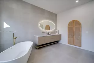 18326 SW 83rd Pl, Palmetto Bay, FL 33157 - Photo 5