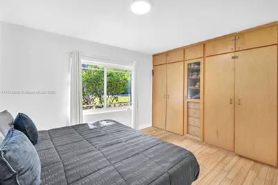 1285 NE 103rd St, Miami Shores, FL 33138 - Photo 17