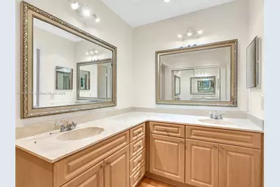 3558 Magellan Cir #133, Aventura, FL 33180 - Photo 31