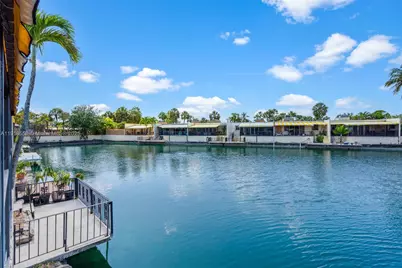 7003 Crown Gate Ct #0, Miami Lakes, FL 33014 - Photo 1