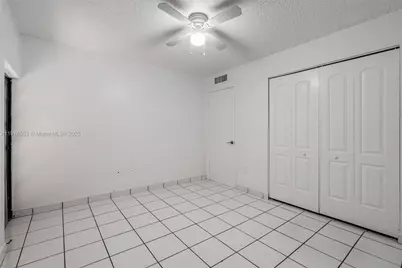 7003 Crown Gate Ct #0, Miami Lakes, FL 33014 - Photo 29