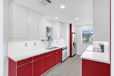 11482 SW 181st St, Miami, FL 33157 - Photo 7