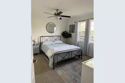 7809 NW 192nd St, Hialeah, FL 33015 - Photo 19