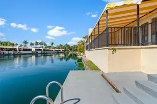 15504 Sharpecroft Dr, Miami Lakes, FL 33014 - Photo 41