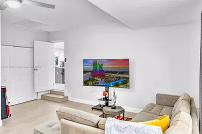 2191 SW 27th Ln, Fort Lauderdale, FL 33312 - Photo 53