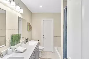 2191 SW 27th Ln, Fort Lauderdale, FL 33312 - Photo 63