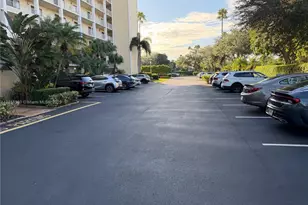 7290 Kinghurst Dr, Delray Beach, FL 33446 - Photo 11