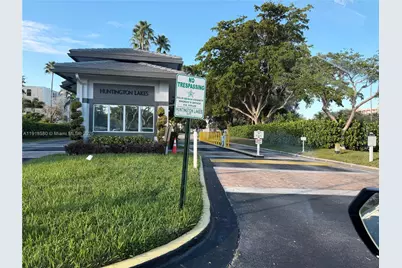 7290 Kinghurst Dr #306, Delray Beach, FL 33446 - Photo 5