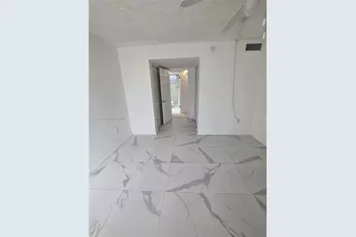 [Address not provided], Miami Beach, FL 33141 - Photo 5