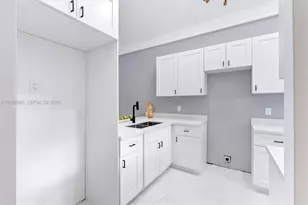 6884 NW 30th Ave, Fort Lauderdale, FL 33309 - Photo 15