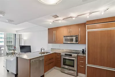 10275 Collins Avenue #1101, Bal Harbour, FL 33154 - Photo 9